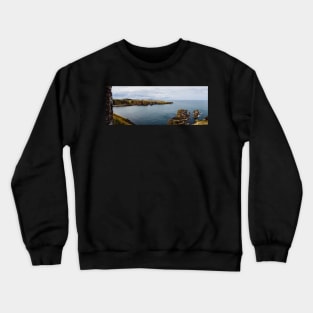 Panorama of the surroundings of Dunnottar castle in Aberdeenshire, Scotland Crewneck Sweatshirt